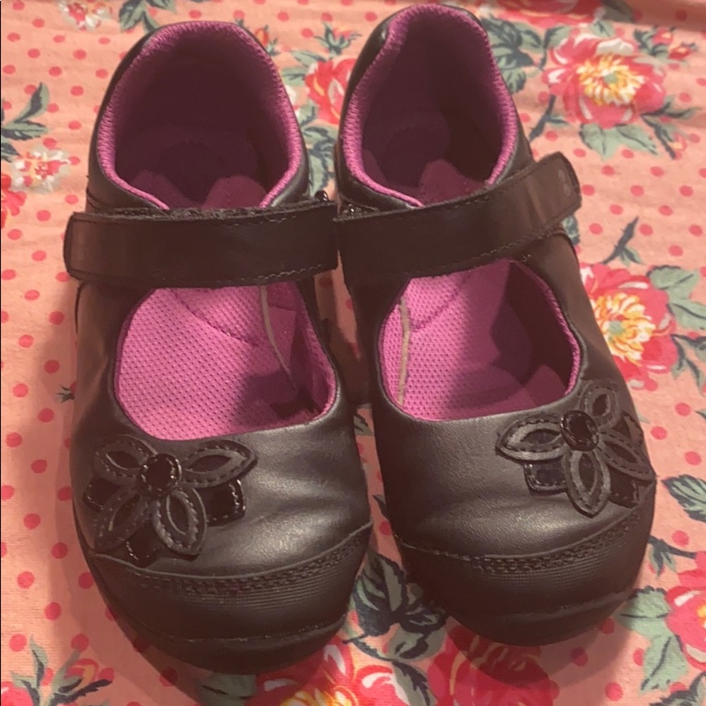 Girls Shoes🌺